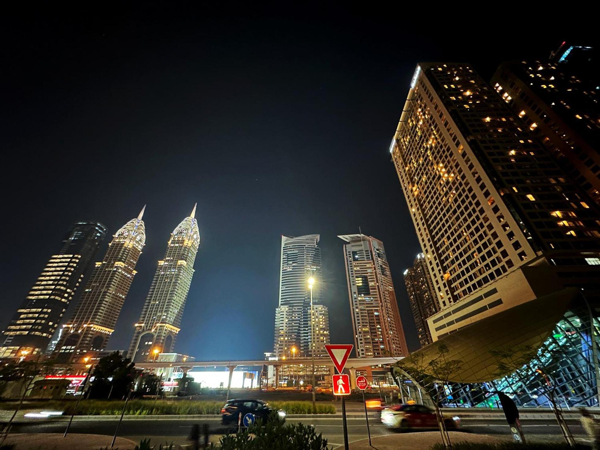 Quiet Partition Room In Tecom Barsha Heights Dubaj Exteriér fotografie